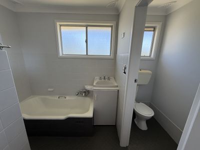 10 Mulloka Road, Mirrabooka