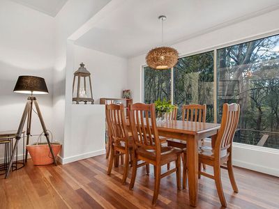 4 Anzac Road, Mount Macedon