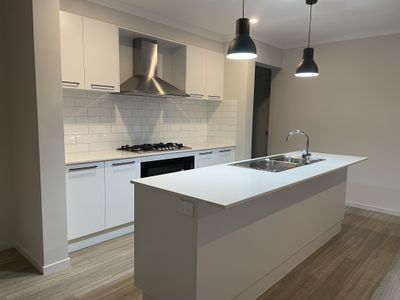 8 Carmichael Road, Warrnambool