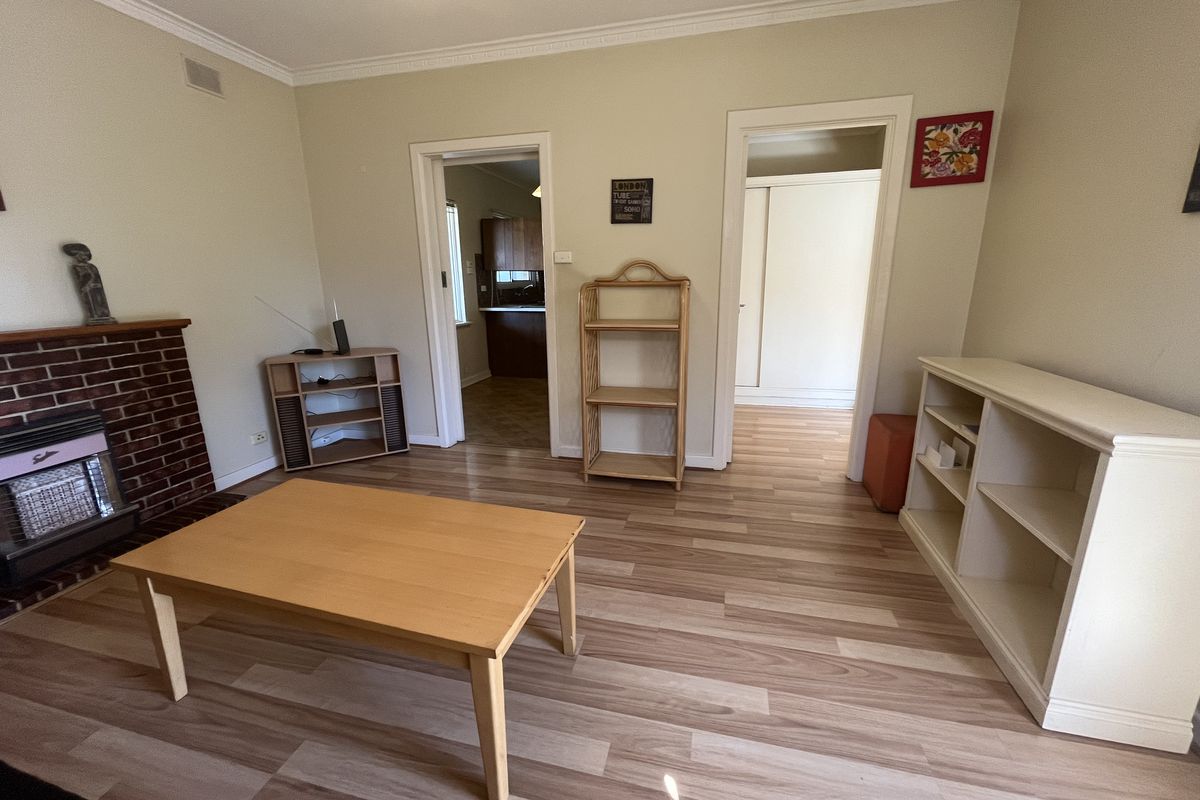 2 / 11 Ayredale Avenue, Clearview