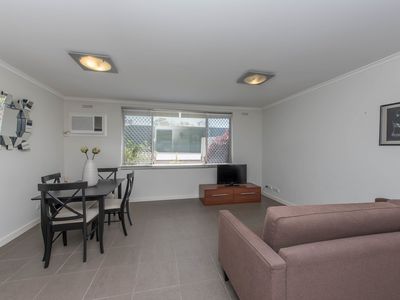 2/145-147 Cambridge Street, West Leederville
