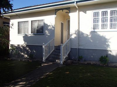13 Saxelby Street, East Ipswich