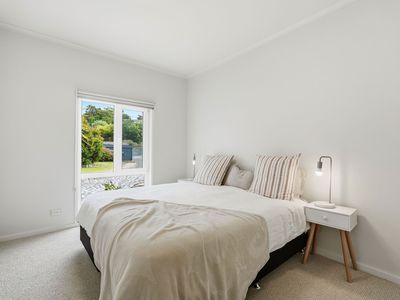 6 Ryans Road, Spring Beach