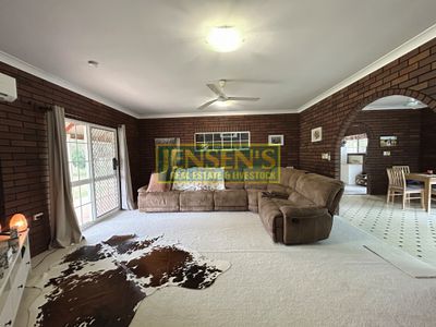 21 Simpson Street, Columbia