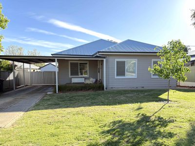 14 Evatt Street, Griffith