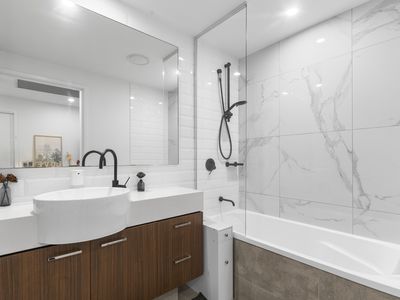1218 / 397 Christine Avenue, Varsity Lakes