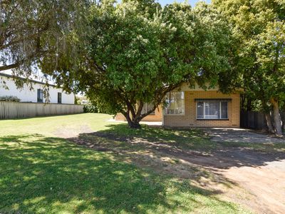 9 Tenth Street, Millicent