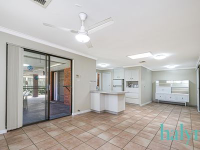 27 Methuen Way, Duncraig
