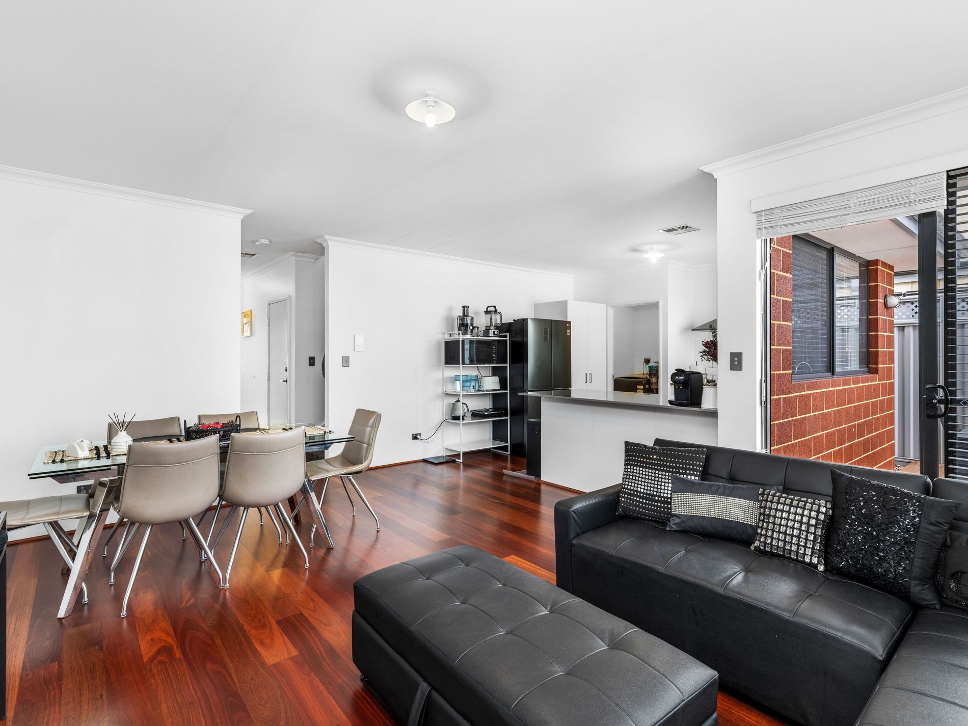 2C Troytown Way, Melville