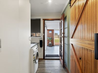 19 Gunn Parade, Low Head