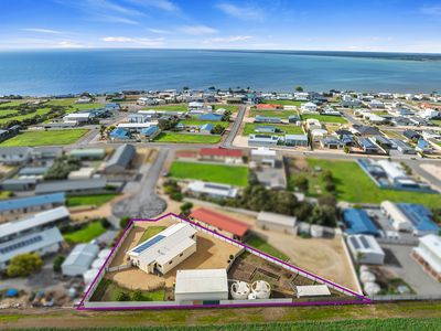 9 Clipper Court, Point Turton