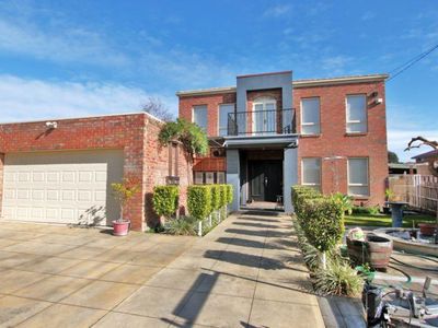 53 Ormond Road, Clayton