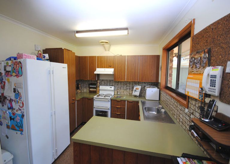 92 Atwells Road, Portland