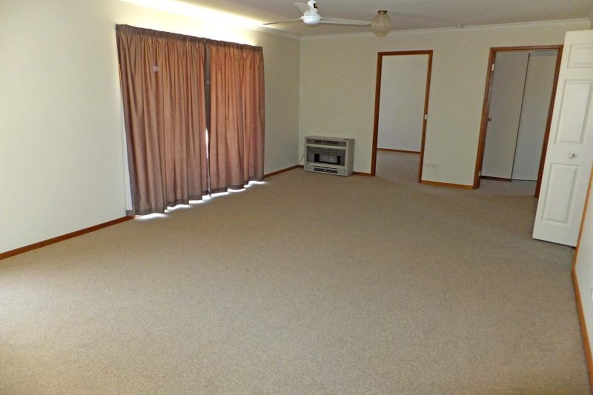 2 / 10 Park Street, Kyabram