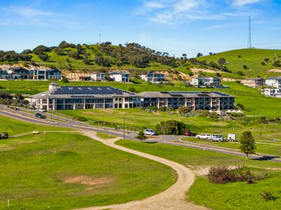 6 Saint Andrews Boulevard, Normanville
