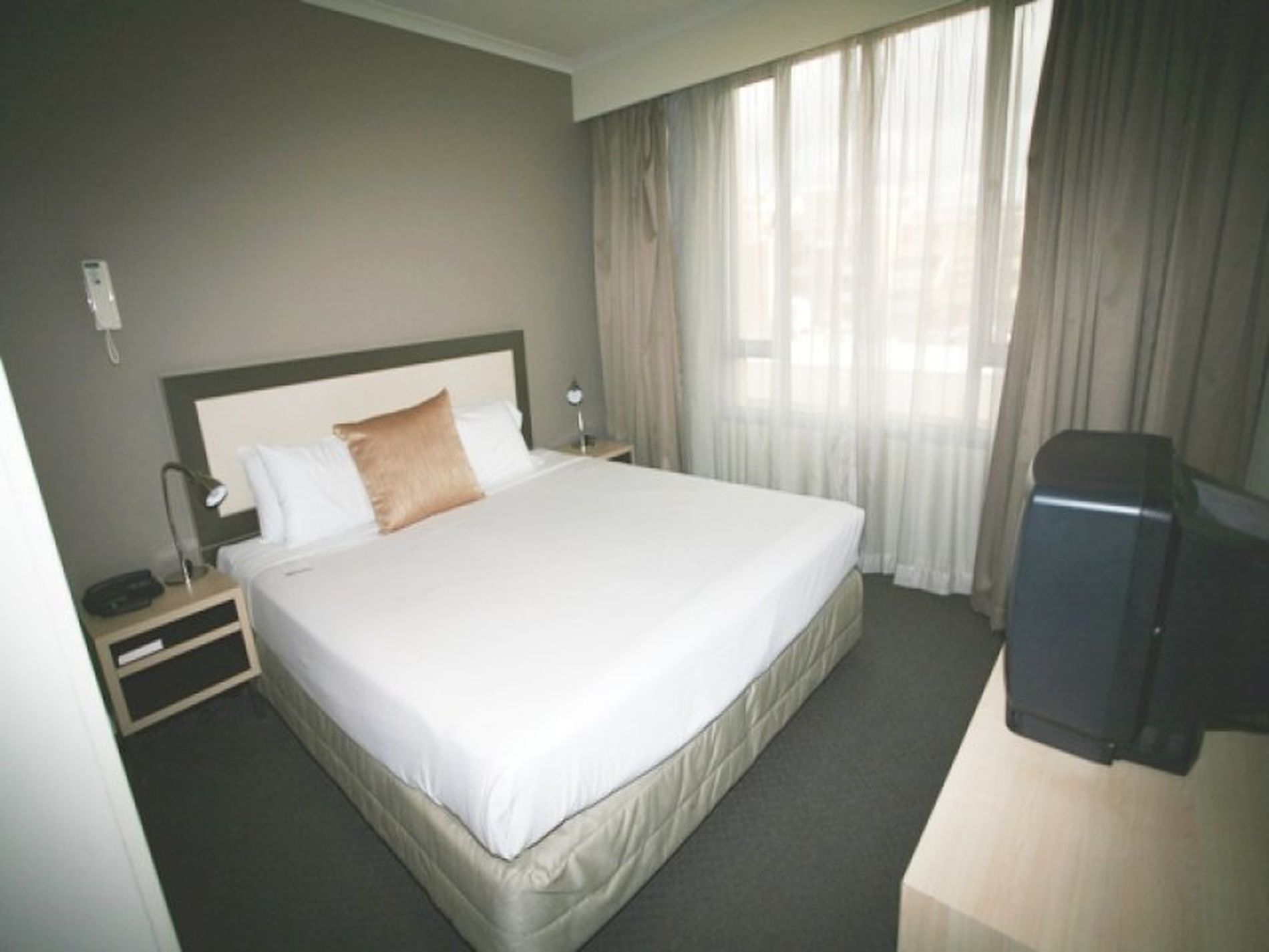 Level 1304 / 50 Murray Street, Sydney
