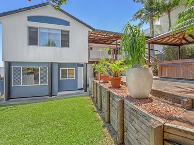 14 Sunset Avenue, Forster