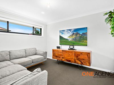 27 Brushgrove Circuit, Calderwood