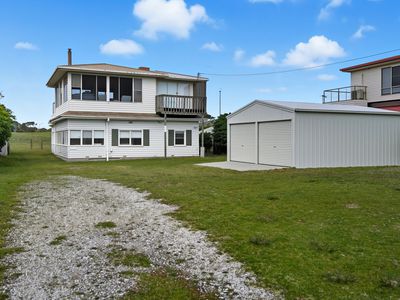 372 Low Head Road, Low Head