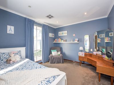 52 DEMPSTER ROAD, Karrinyup