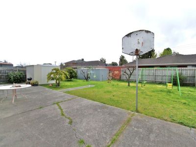 1449 Centre Road, Clayton