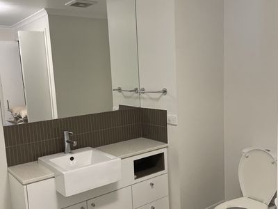 215 / 75 Central Lane, Gladstone Central