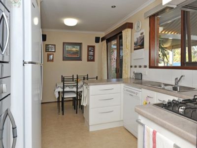 126 Olympic Parade, Kangaroo Flat