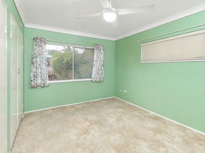 5 Pine Drive, Woodridge