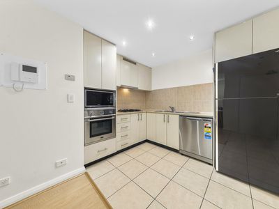 11 / 23 Angas Street, Meadowbank