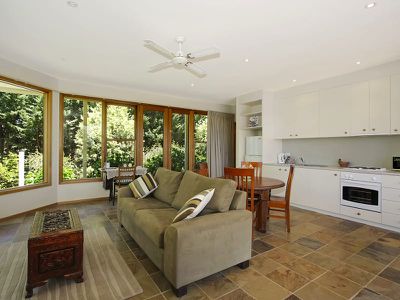 623 Back Creek Road, Yackandandah