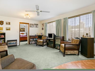 18 Nodding Avenue, Frankston North