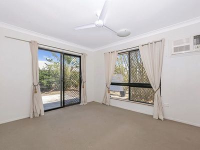 87 Valerie Lane, Deeragun