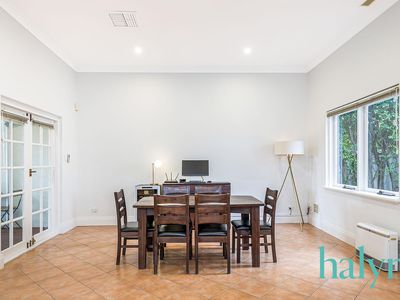 89 Scarborough Beach Road, Mount Hawthorn