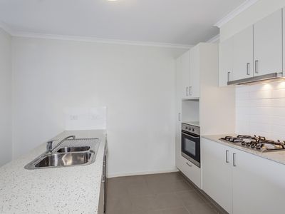 14 / 4 Ross Road,, Crestwood