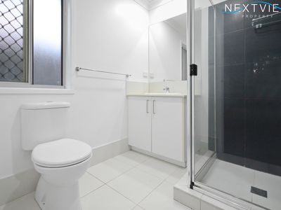 27 Wedgetail Street, Fletcher