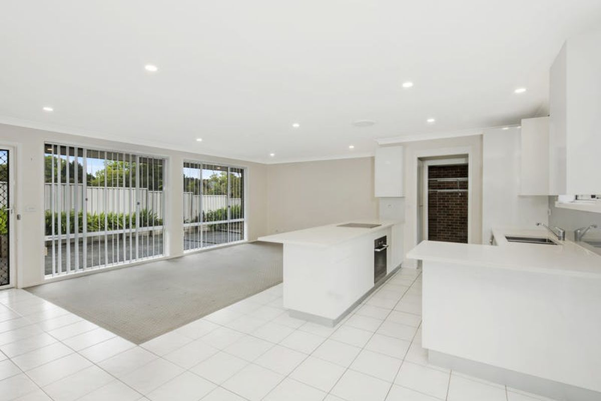 11A Lisarow Street, Lisarow