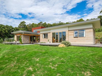 97 Thomas Road, Woodbridge