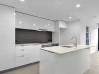 403 / 10 Trinity Street, Fortitude Valley