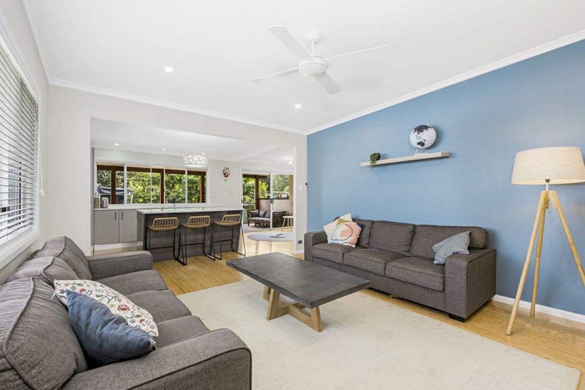 4 Lakewood Avenue, Green Point