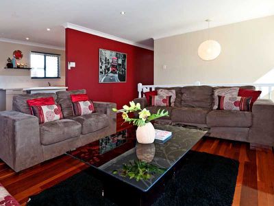 2 Creston Street, Raceview