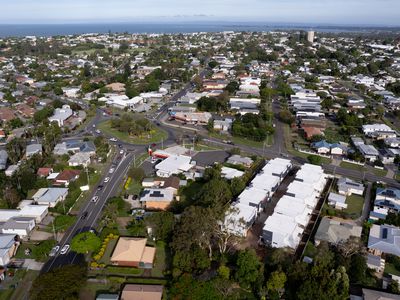 Wynnum West