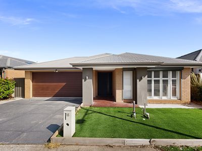 15 Jade Crescent, Cobblebank