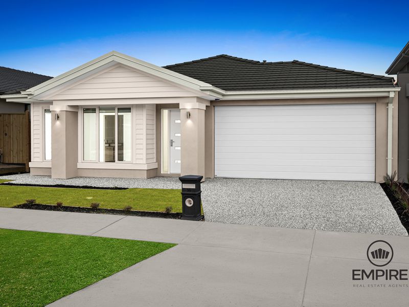 16 Sandalwood Crescent, Clyde North