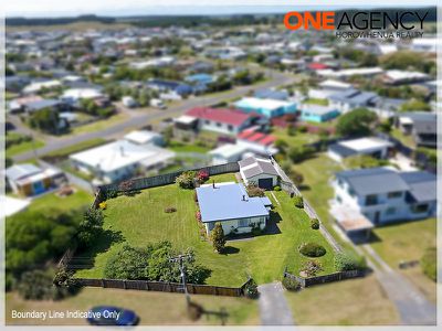 33 Shortt Street, Foxton Beach