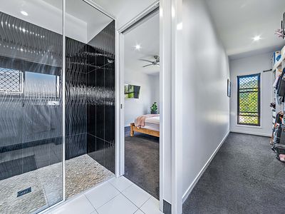 3 Scenic Ridge Drive, Cannonvale
