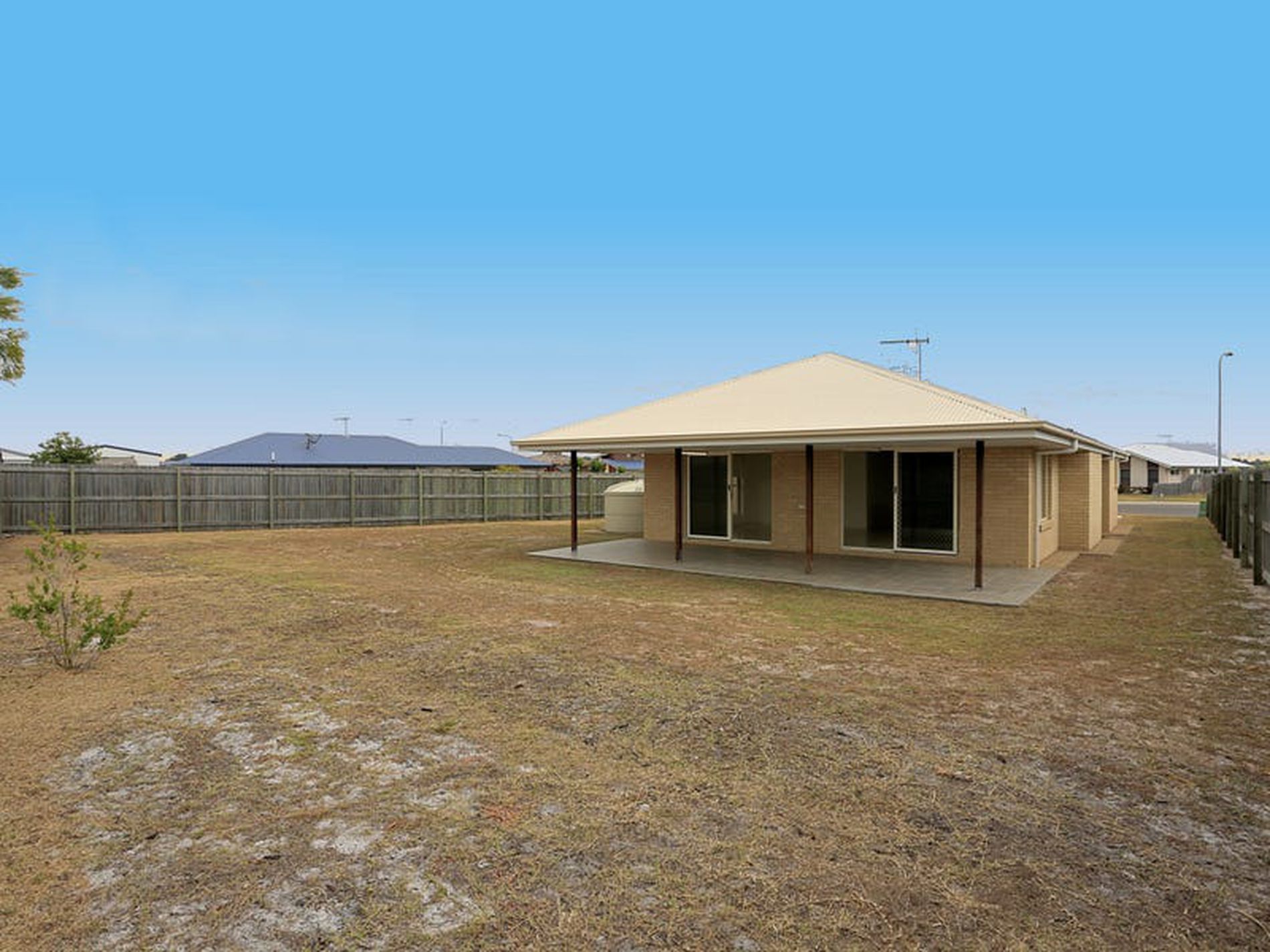 8 Oriole Ct, Woodgate