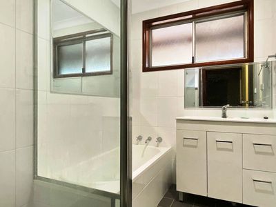 16 Springfield Way, Dubbo