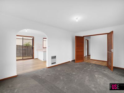 1 / 34 Bungendore Road, Queanbeyan East