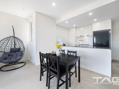 801 / 22 Dressler Court, Merrylands