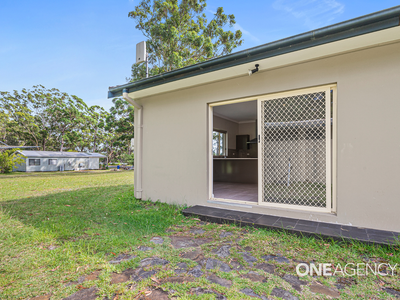 12A Coulon Street, Woollamia